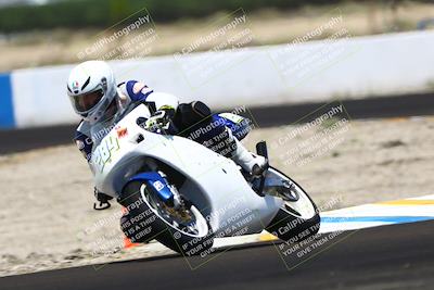 media/Jun-07-2025-TrackDaz (Sat) [[4413525952]]/A Group/1pm (Turn 1)/